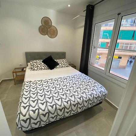 Apartamentos Con Bano Privado Frente Al Metro L5 Barcelona-Hospitalet Оспиталет де Лобрегат Екстериор снимка
